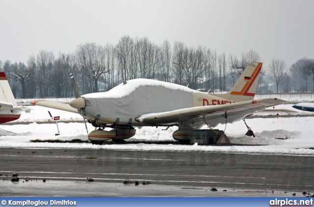 D-EMEM, Piper PA-28-181 Archer II, Private