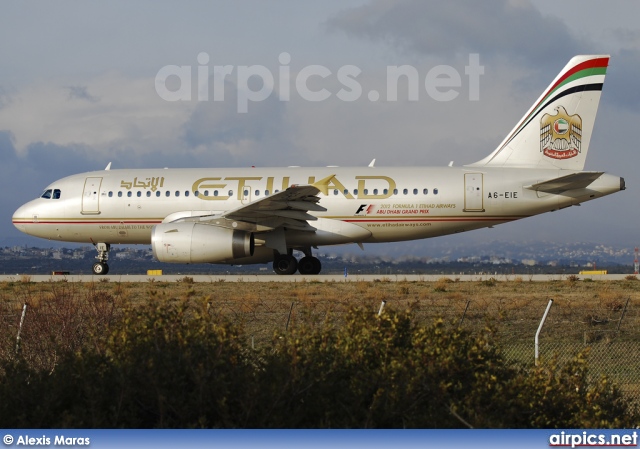 A6-EIE, Airbus A319-100LR, Etihad Airways