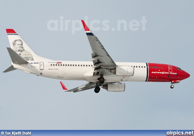 LN-NOG, Boeing 737-800, Norwegian Air Shuttle