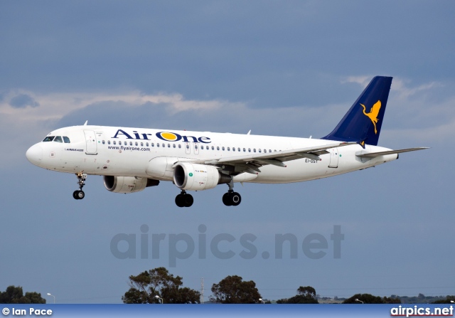 EI-DSY, Airbus A320-200, Air One