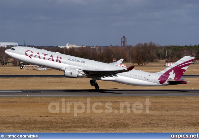 A7-AEO, Airbus A330-300, Qatar Airways