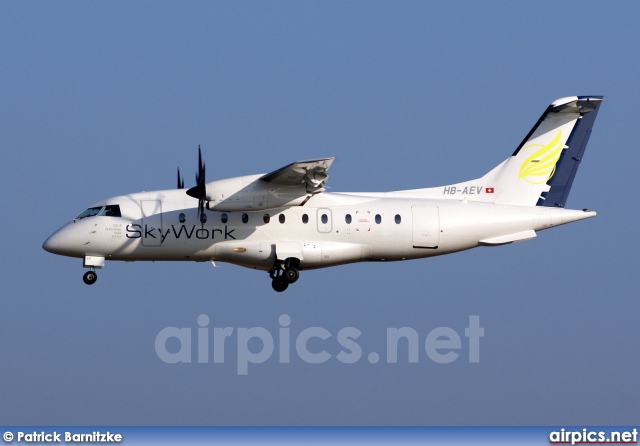 HB-AEV, Dornier 328-110, Skywork Airlines