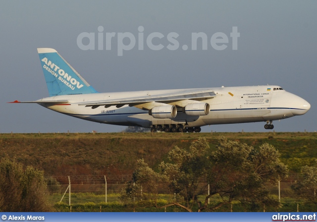 UR-82027, Antonov An-124-100 Ruslan, Antonov