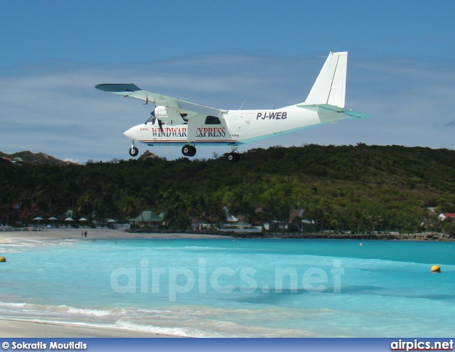 PJ-WEB, Britten-Norman BN-2-B Islander II, Winward Express