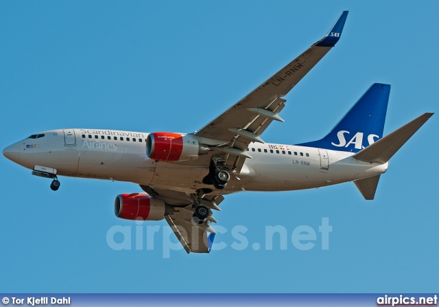 LN-RNW, Boeing 737-700, Scandinavian Airlines System (SAS)