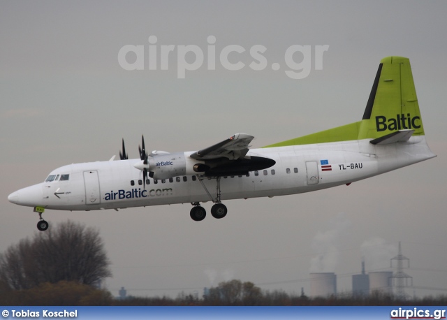 YL-BAU, Fokker 50, Air Baltic