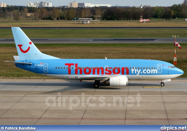 G-THOP, Boeing 737-300, Thomson Airways