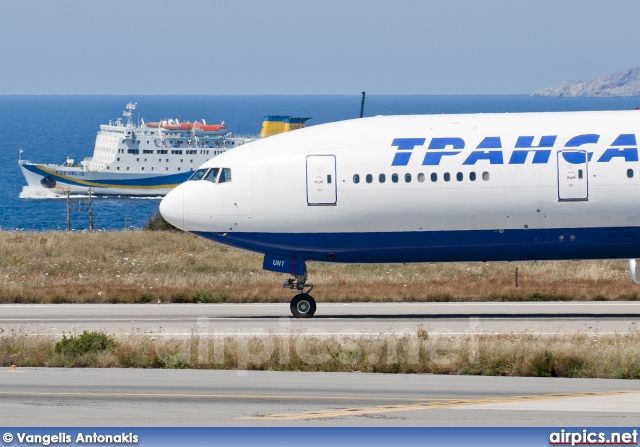 EI-UNT, Boeing 777-200ER, Transaero