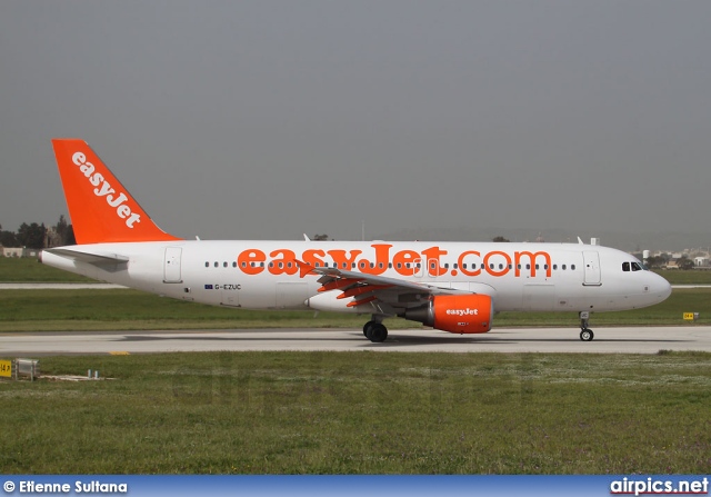 G-EZUC, Airbus A320-200, easyJet