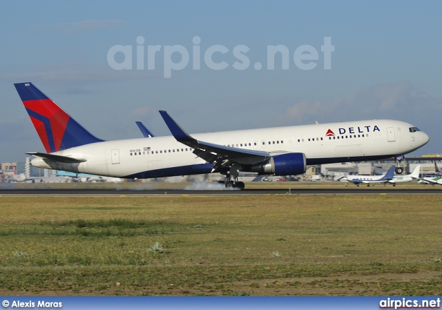 N1613B, Boeing 767-300ER, Delta Air Lines