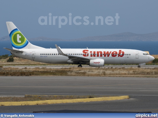 PH-HZX, Boeing 737-800, Transavia