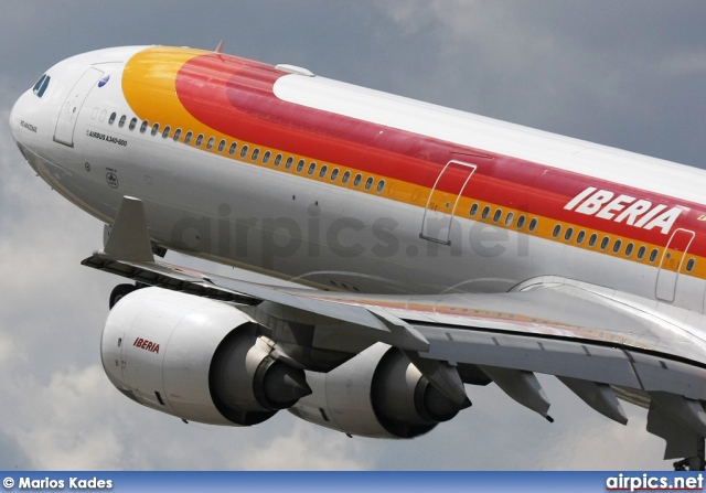 EC-LEU, Airbus A340-600, Iberia