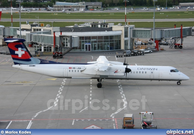 HB-JQA, De Havilland Canada DHC-8-400Q Dash 8, Darwin Airline