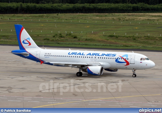 VQ-BLO, Airbus A320-200, Ural Airlines