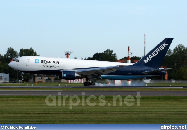 OY-SRF, Boeing 767-200SF, Star Air (Maersk)