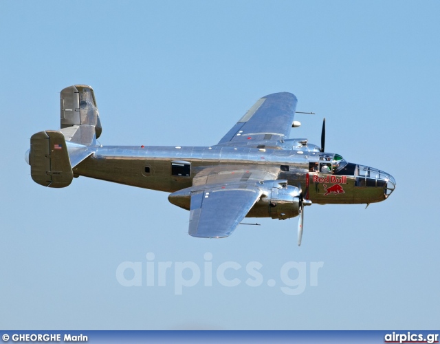 N6123C, North American B-25-J Mitchell, Flying Bulls