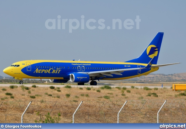UR-AAO, Boeing 737-800, Aerosvit Airlines