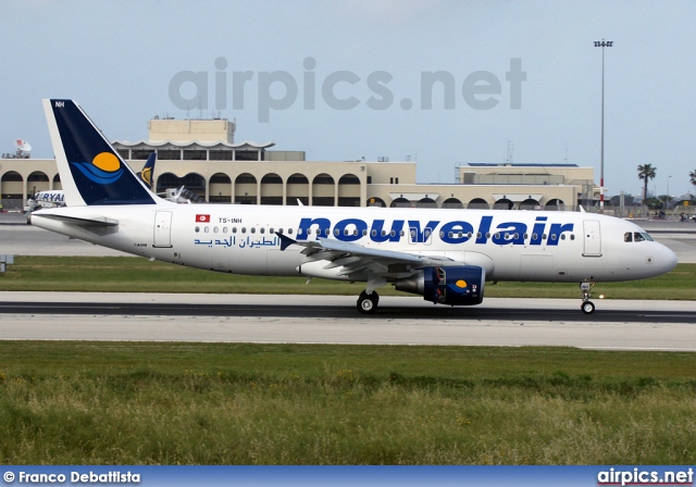 TS-INH, Airbus A320-200, Nouvelair