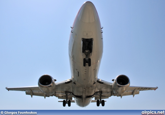 LY-SKW, Boeing 737-300, Aurela