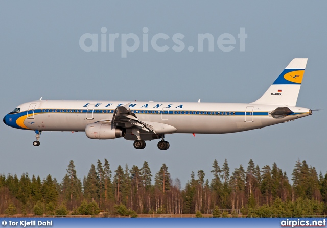 D-AIRX, Airbus A321-100, Lufthansa