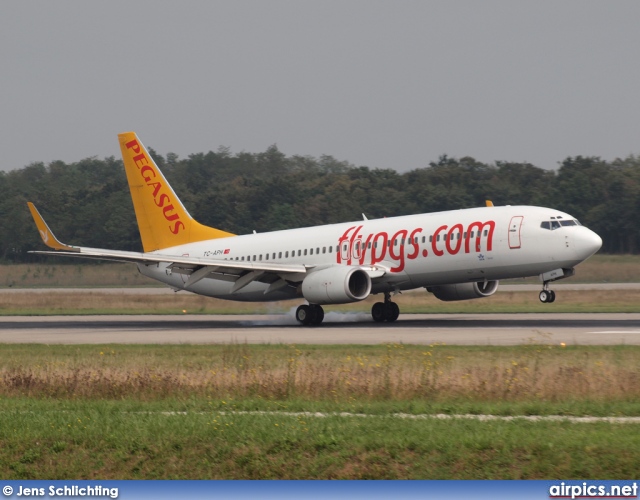 TC-APH, Boeing 737-800, Pegasus Airlines