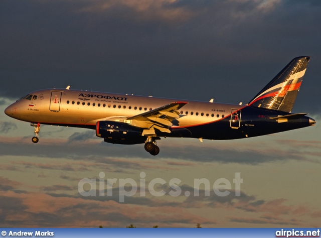 RA89003, Sukhoi SuperJet 100-95 , Aeroflot