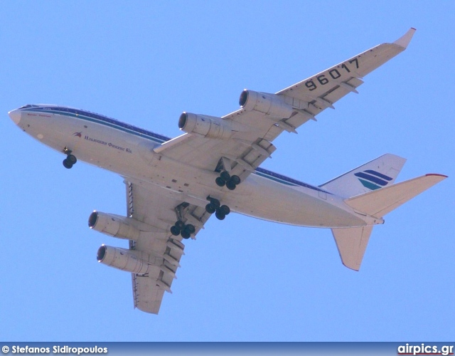 RA-96017, Ilyushin Il-96-300, KrasAir