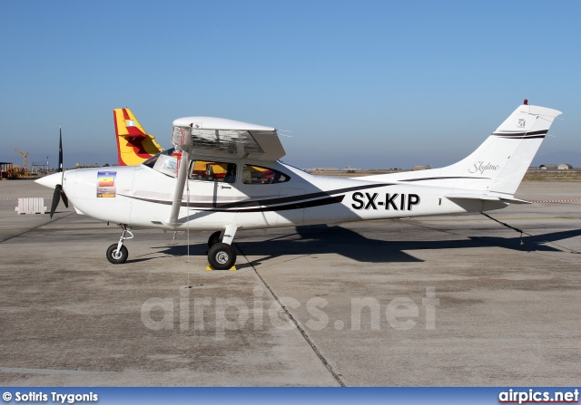 SX-KIP, Cessna 172-S Skyhawk, Private