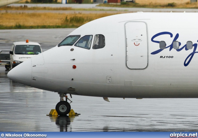 SX-DMB, British Aerospace Avro RJ100, Sky Wings