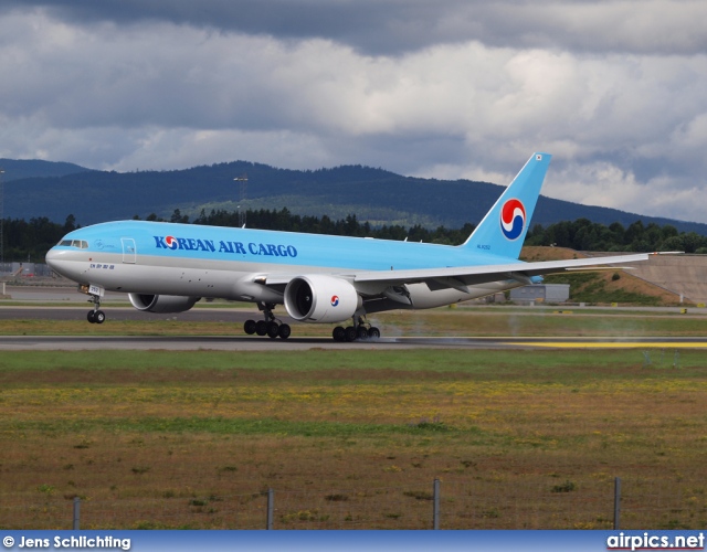 HL8252, Boeing 777-F, Korean Air Cargo