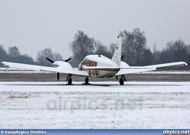 D-GAWO, Piper PA-34-220T Seneca III, Private