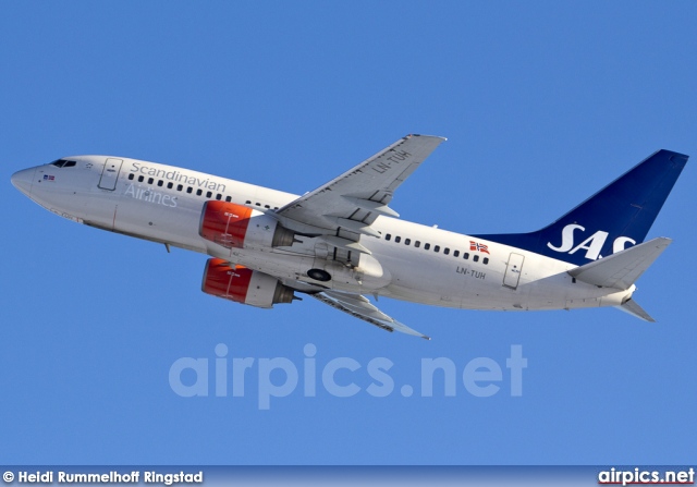 LN-TUH, Boeing 737-700, Scandinavian Airlines System (SAS)