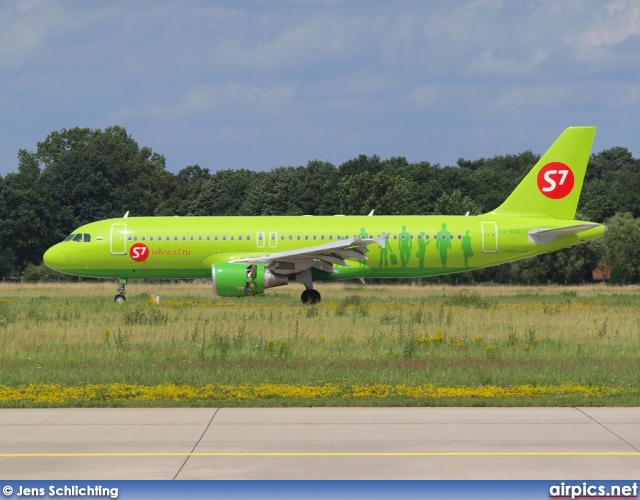 VQ-BOA, Airbus A320-200, S7 Siberia Airlines