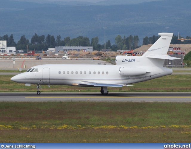 LN-AKR, Dassault Falcon-900EX, Private