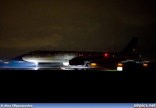 D-AIRM, Airbus A321-100, Lufthansa