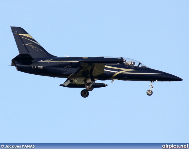 LX-MIK, Aero Vodochody L-39-C Albatros, TradLux