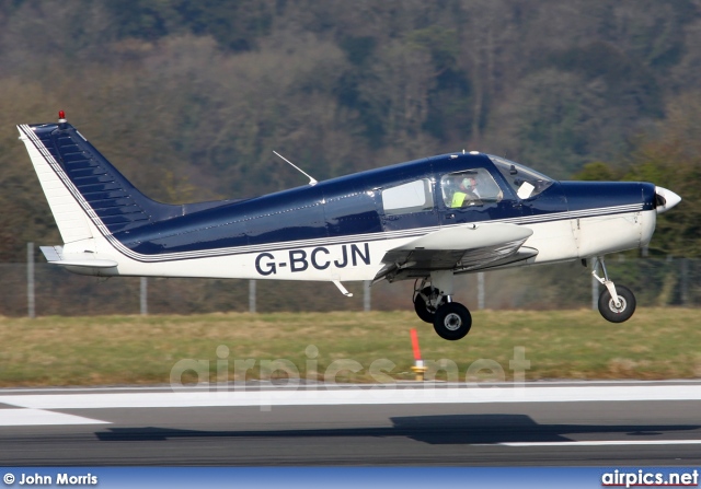 G-BCJN, Piper PA-28-140 Cherokee, Private