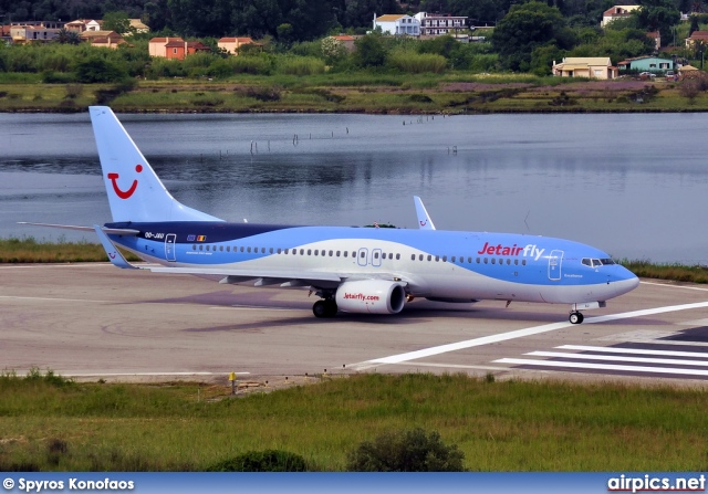 OO-JAU, Boeing 737-800, Jet Air