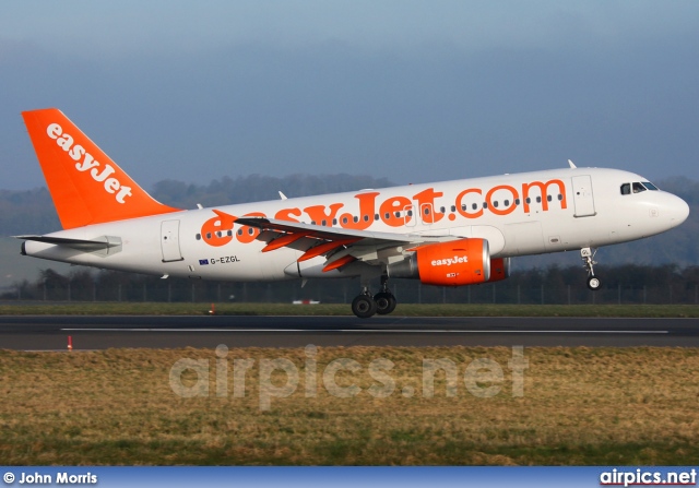 G-EZGL, Airbus A319-100, easyJet