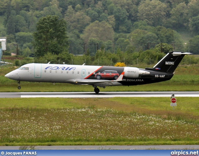 S5-AAF, Bombardier CRJ-200LR, Adria Airways