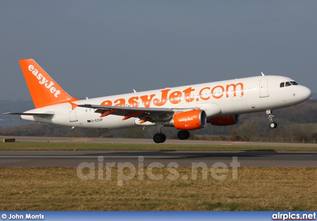 G-EZUP, Airbus A320-200, easyJet