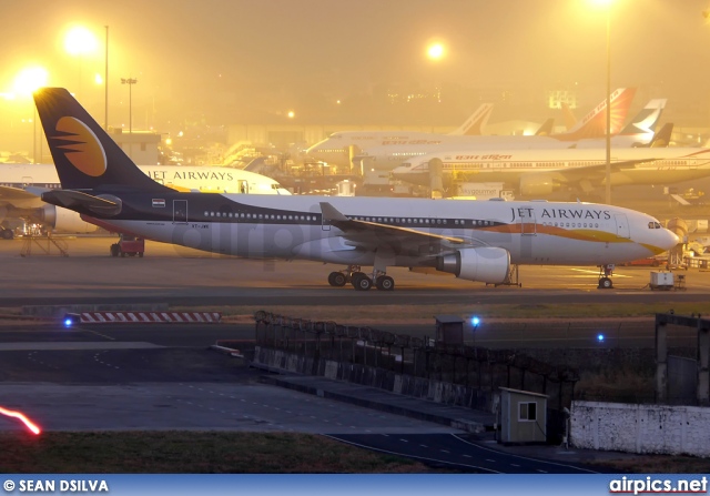 VT-JWK, Airbus A330-200, Jet Airways