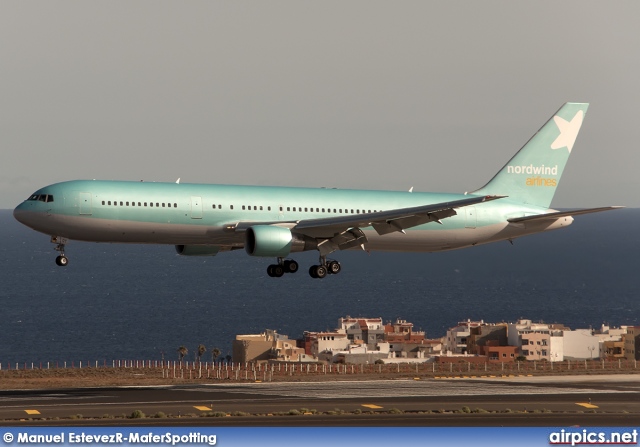 VP-BOY, Boeing 767-300ERF, Nordwind