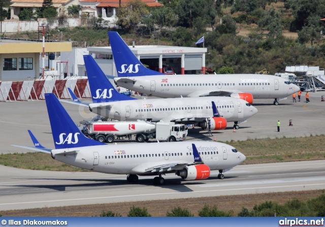 LN-RNW, Boeing 737-700, Scandinavian Airlines System (SAS)