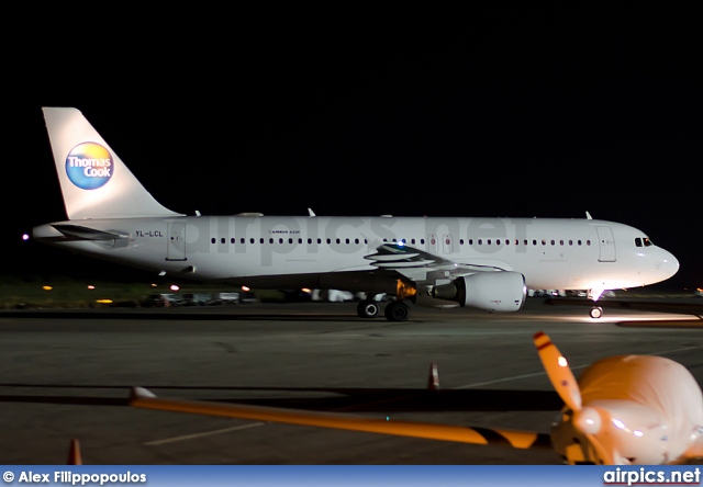 YL-LCL, Airbus A320-200, Thomas Cook Airlines