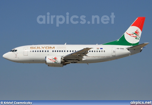 HA-SHA, Boeing 737-500, Solyom Hungarian Airways