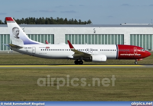 LN-NGH, Boeing 737-800, Norwegian Air Shuttle