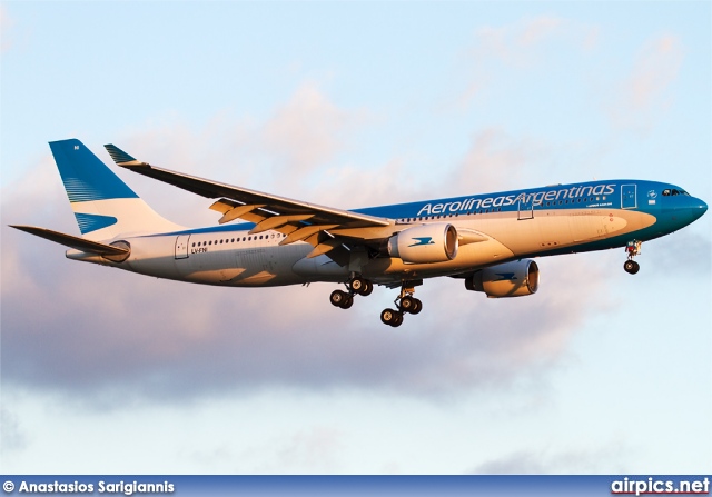 LV-FNI, Airbus A330-200, Aerolineas Argentinas