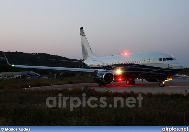 P4-NGK, Boeing 737-700/BBJ, Private