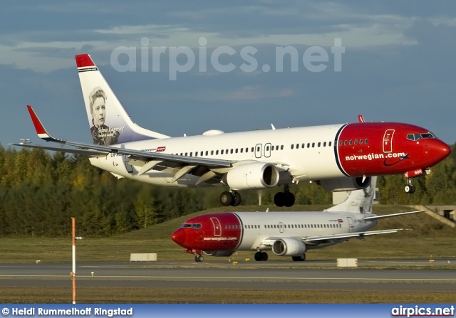 LN-NOH, Boeing 737-800, Norwegian Air Shuttle